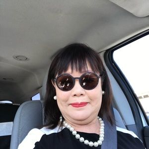 Meet your Posher, Janet